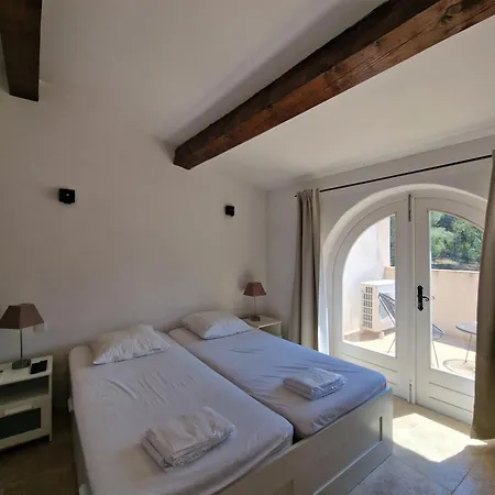 Hameau Des Claudins Le Plan-de-la-Tour