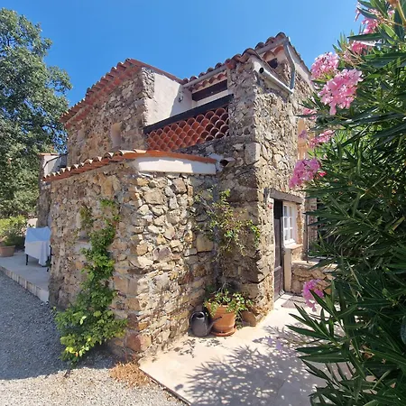Hameau Des Claudins 公寓 *