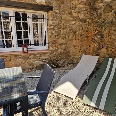 Hameau Des Claudins 公寓